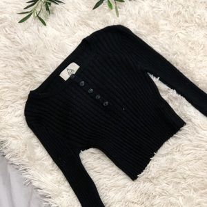 Cropped black long sleeve